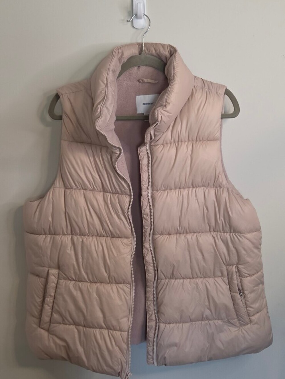 Old Navy Women's Light Pink Quilted Puffer Vest XL